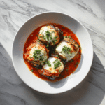 Roulés d’aubergines servis chauds