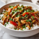 Idée de présentation pour des bols de fajitas au poulet à la mijoteuse