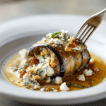 Involtini d'aubergines au fromage de chèvre aux herbes