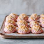 Cookies Strawberry Crunch façon Shortcake - Recette Américaine à la Fraise 6 Menumaison strawberry crunch cookie serving