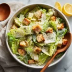 Salade César Maison Facile avec Sauce Crémeuse 9 Menumaison best caesar salad recipe featured