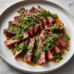 Recette de Steak Chimichurri Juteux avec Sauce aux Herbes Fraîches 9 Menumaison chimichurri steak featured