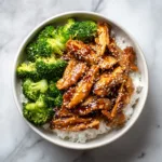 Bol de Poulet au Riz avec Sauce Collante – Recette Facile et Saine 9 Menumaison healthy sticky chicken bowls featured