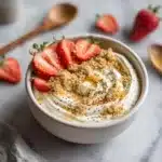 Menumaison strawberry cheesecake yogurt bowl Featured