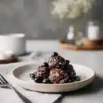 Healthy Dessert Idea: Chocolate Blueberry Bites - Recette Facile